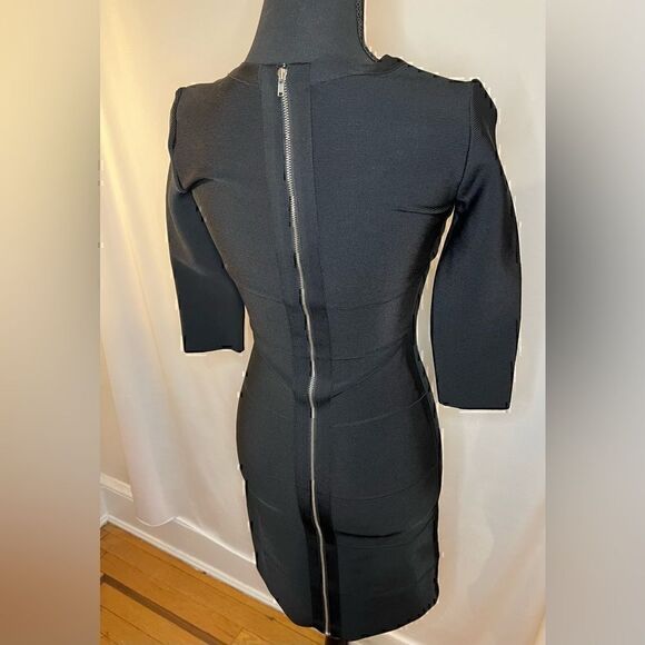 ⭐️5/$25 SALE White House Black Market Black slimming bodycon dress Size XXS - Picture 7 of 16